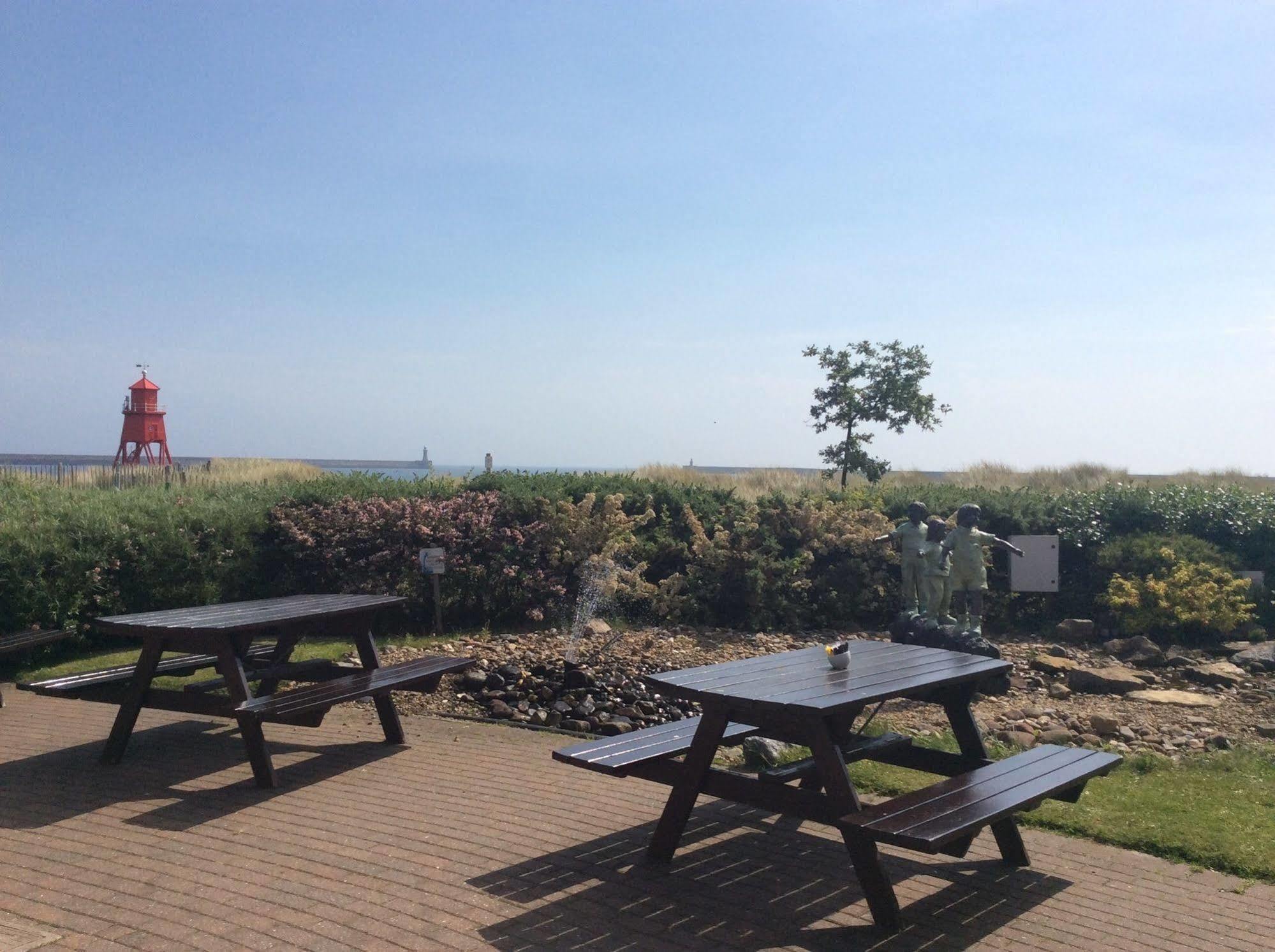 The Little Haven Hotel On The Beach South Shields Exterior foto